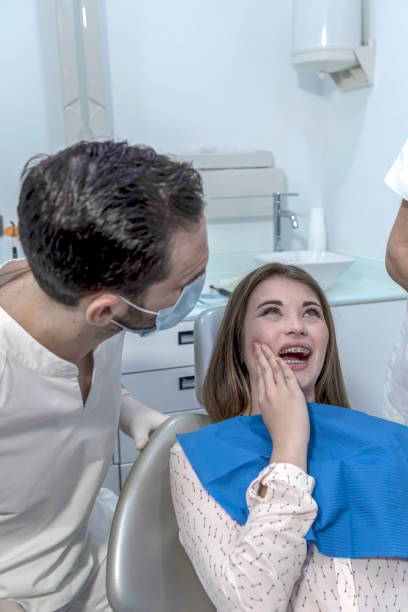 Best Broken or Cracked Tooth Emergency Dentist in Dubois, PA